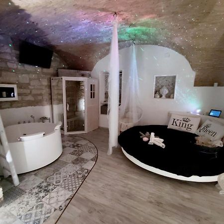 Venusuite Venosa - Luxury House, Spa & Relax - Екстериор снимка