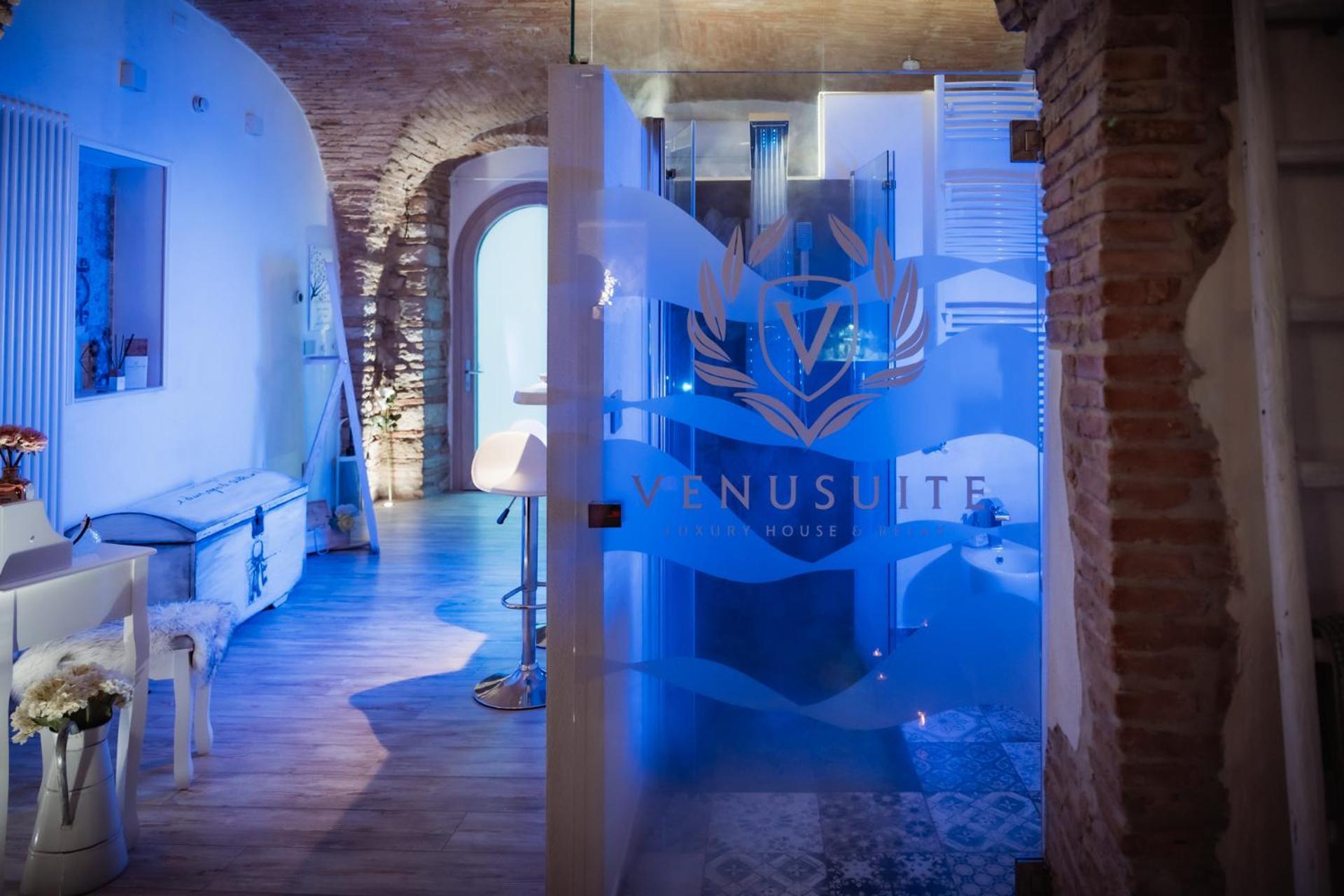 Venusuite Venosa - Luxury House, Spa & Relax - Екстериор снимка